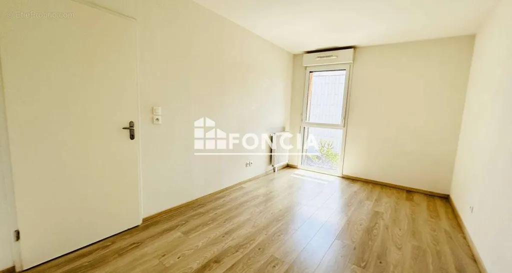 Toad - Bright T2 with Balcony in Balma