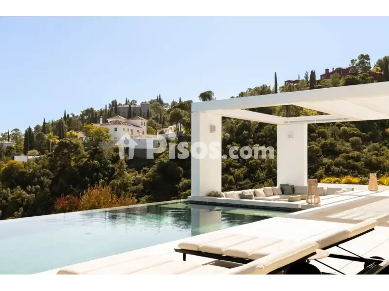 Piscine - Contemporary Villa with Infinity Pool in El Madroñal