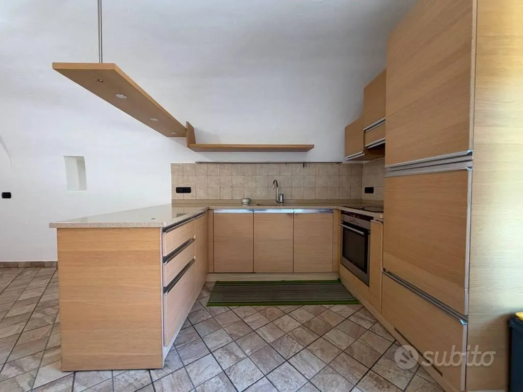 Köök - Terraced Apartment with Garden in Cepina