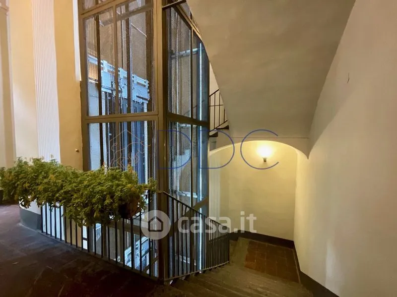 Pièces - Rustic Trilocale with Ascender in Torino