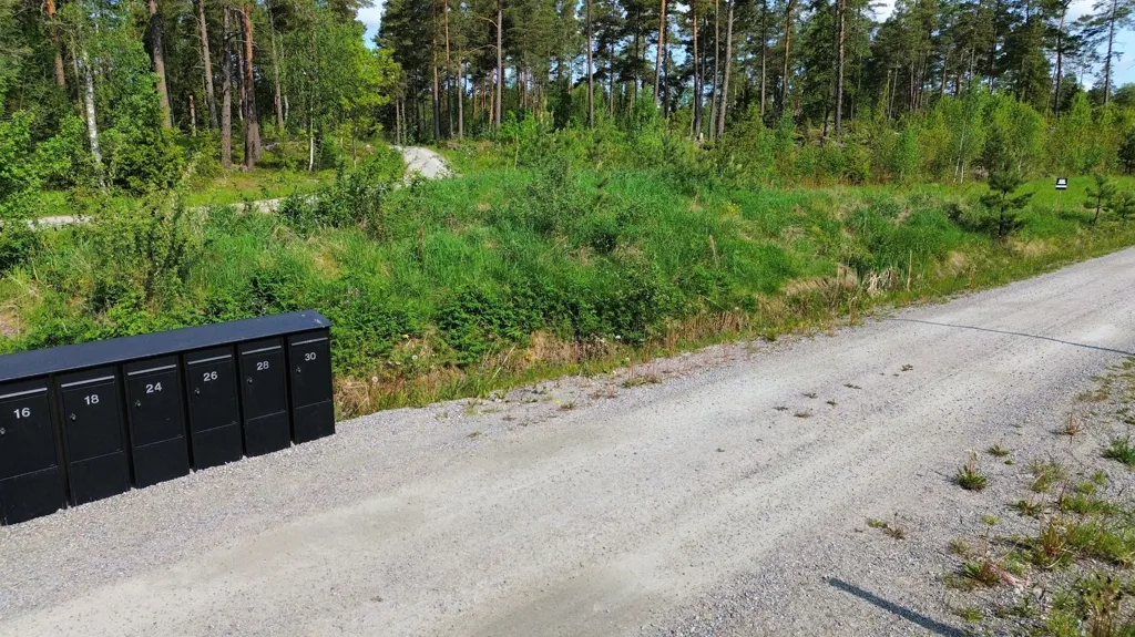 Extérieur - Plot with Natural Setting in Ruggsättra