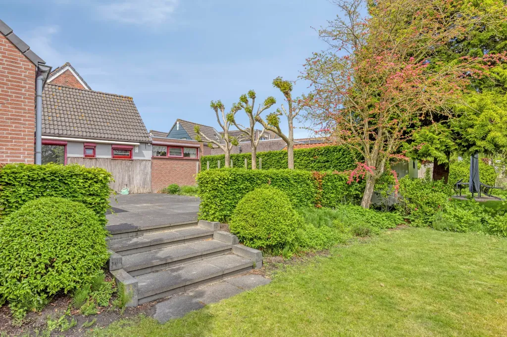 5-room house in Nieuw-vossemeer