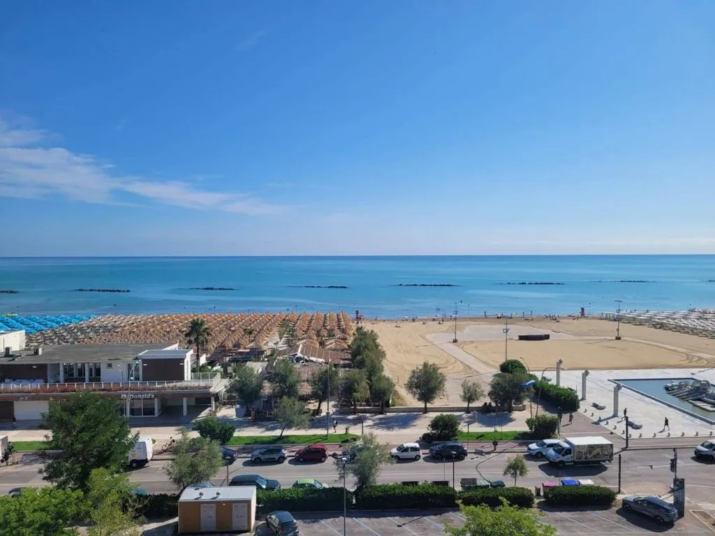 Balcon - Luxury Seafront Flat in Pescara