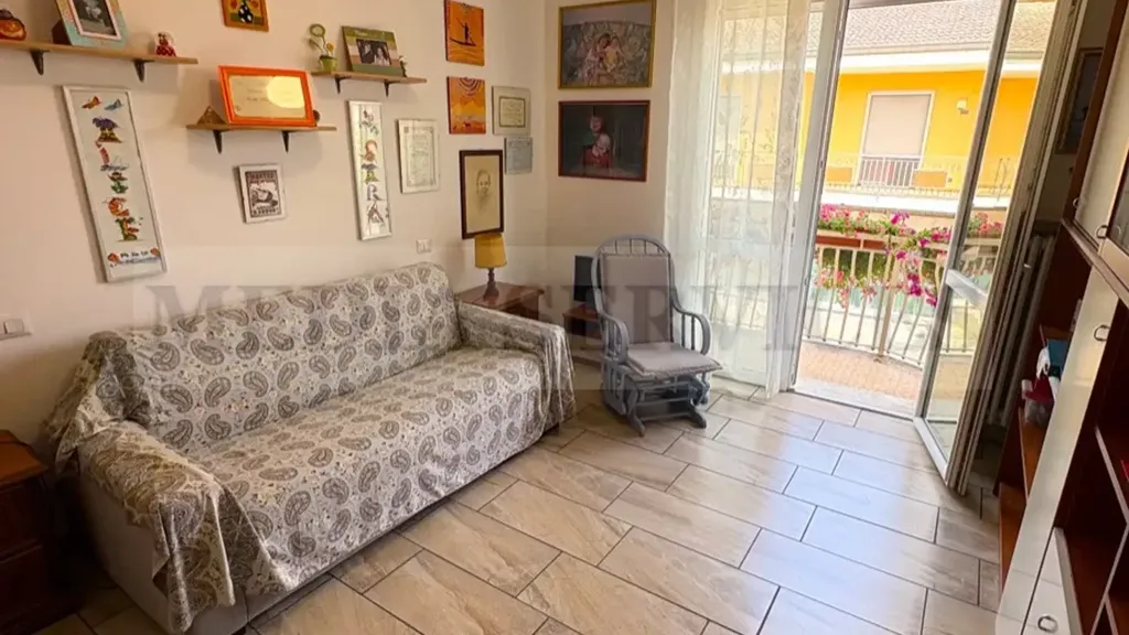 Séjour - Independent House with Dual Use in Mede
