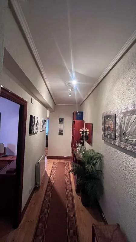hallway_entrance