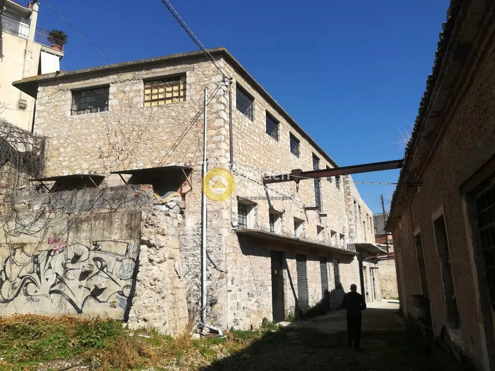 Jardin - Industrial Complex with Multiple Buildings in Lamia Centre