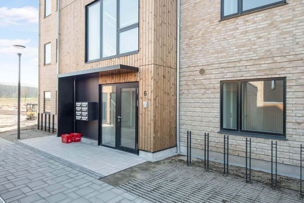 Extérieur - Bright 2-Bedroom Apartment with Balcony in Årslev