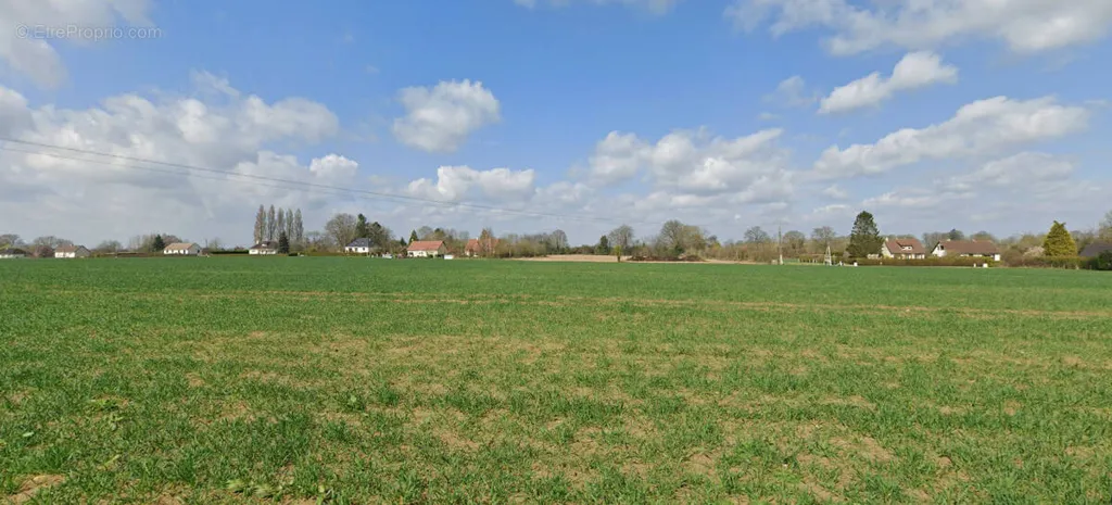 Aed - Buildable Plot with Utilities in Moyaux