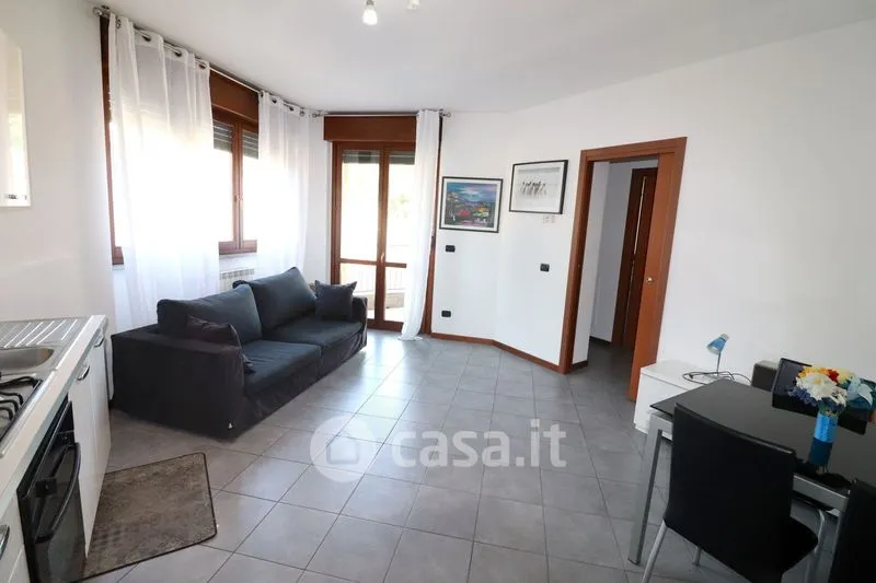 Séjour - Modern Studio with Terrace in Busto Arsizio
