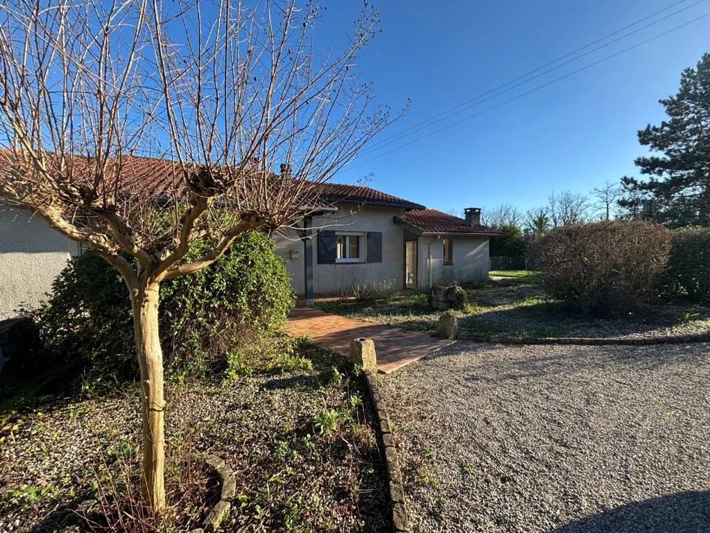 Aed - Country House with Pool in Gers