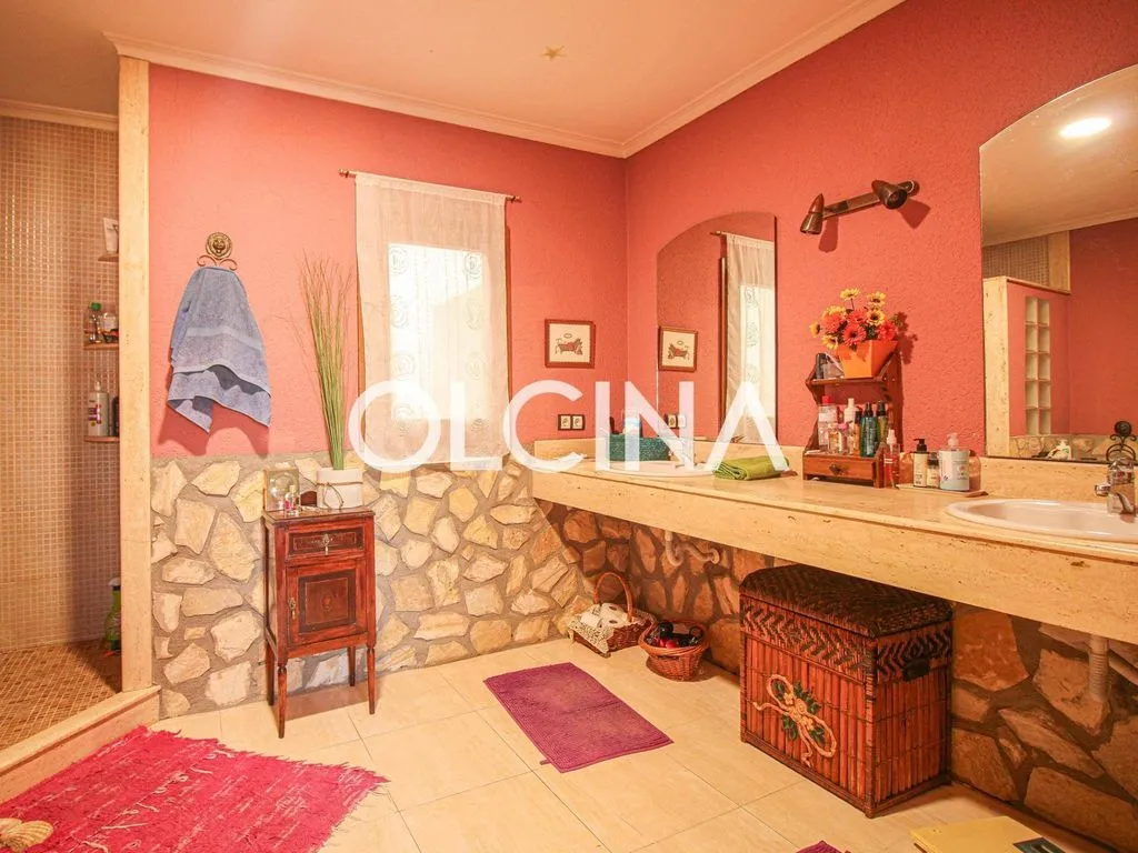 Vannitoad - Luxury Chalet with Mountain Views in Alcoy