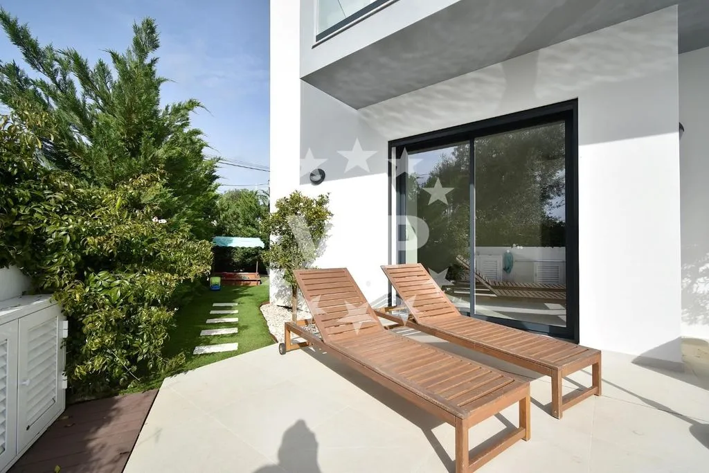 Terrasse - Contemporary Villa with Pool in Santa Bárbara de Nexe