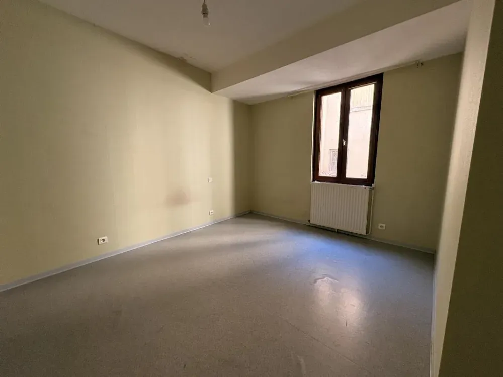 Pièces - Duplex Lumineux avec Balcon à Rodez