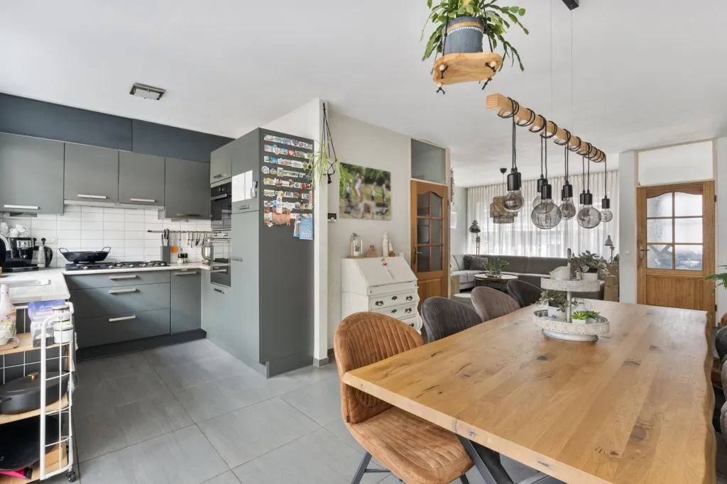 Salle à manger - Spacious Semi-detached House with Garden in Blerick