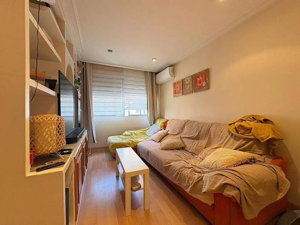 Séjour - Apartment with Air Conditioning in Juan de la Cierva