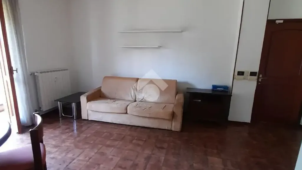 Elutuba - Studio Flat with Balcony in Brescia