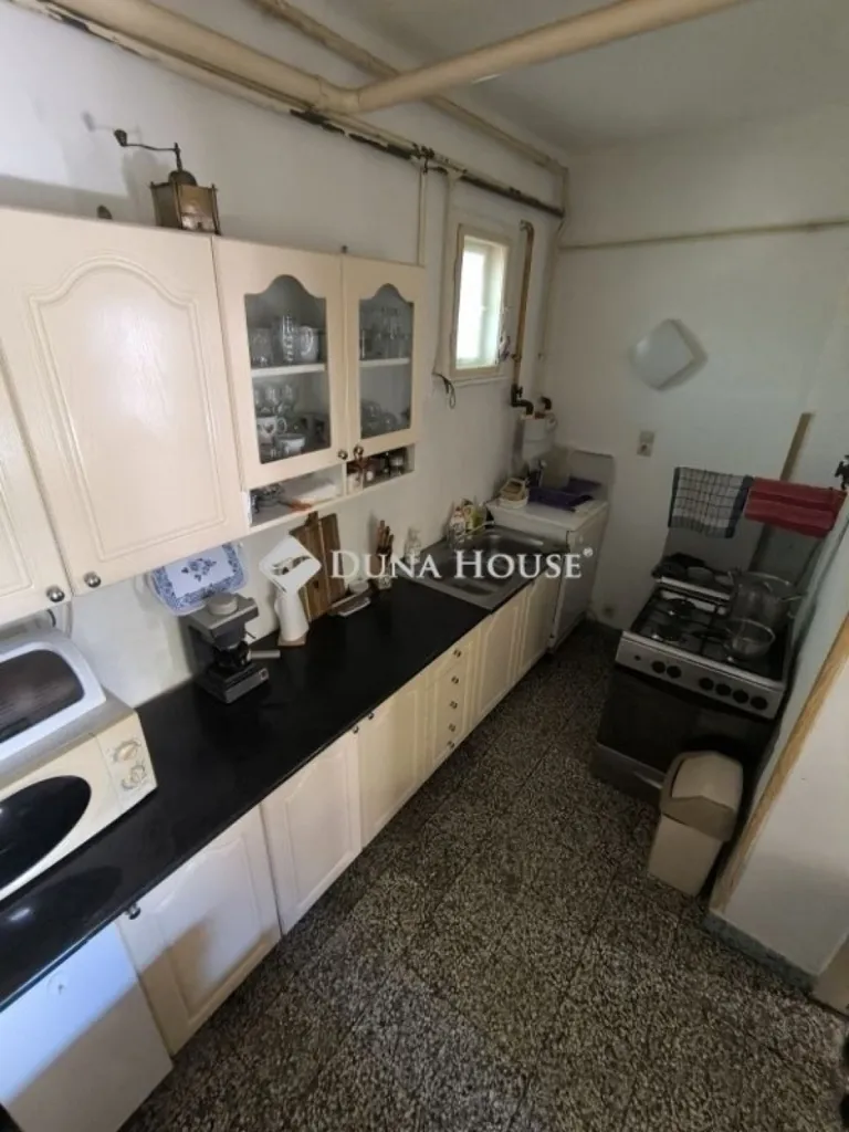 Köök - Family House with Large Plot in Monor