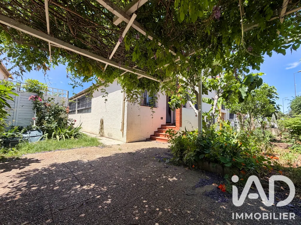 Giardino - Three-Faced Villa with Verandas in Perpignan