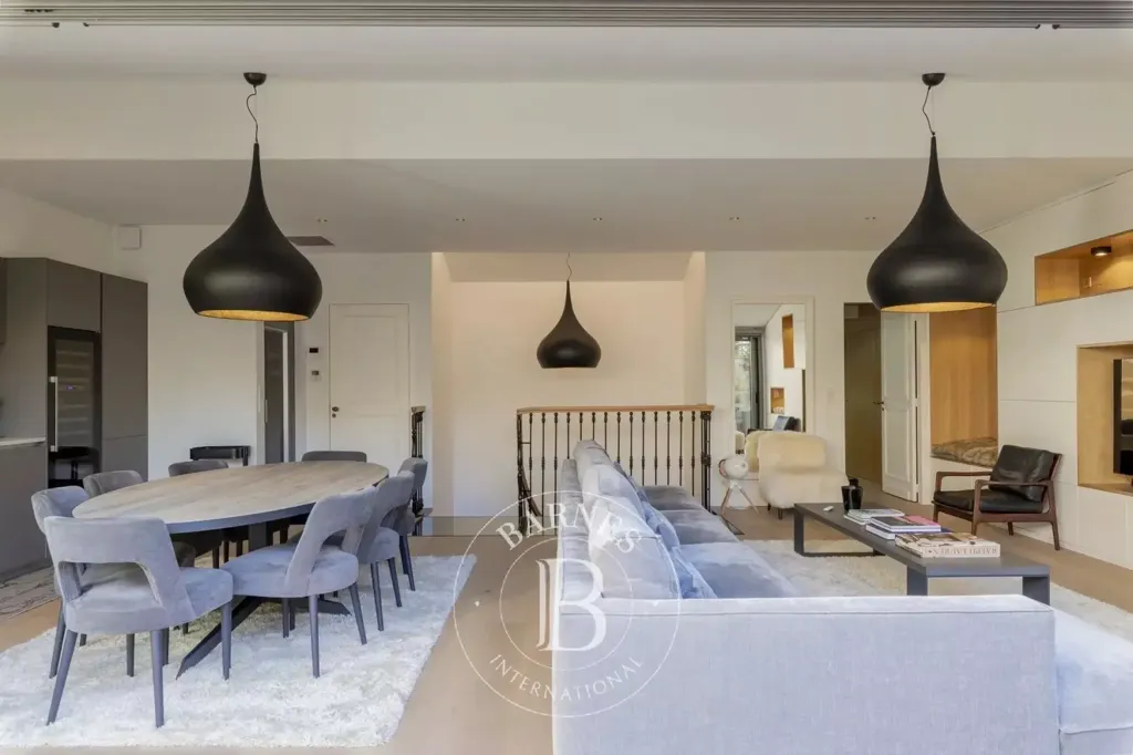 Sala da pranzo - Luxury Duplex with Balcony in Bordeaux