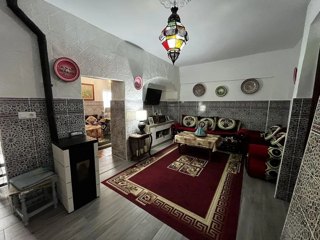 Séjour - Three-Bedroom House in Olvera