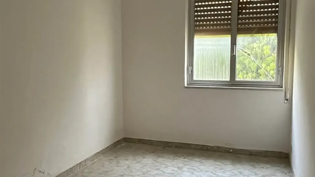 Pièces - Villa to Renovate with Sea View in Pachino
