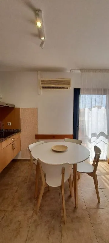 Sala da pranzo - 1-Bed Apartment with Pool on Avenida Del Decano