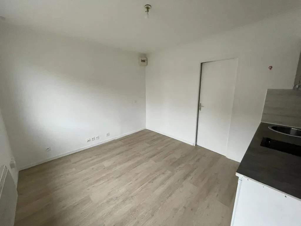 Köök - Bright Studio with Kitchen in Longuenesse