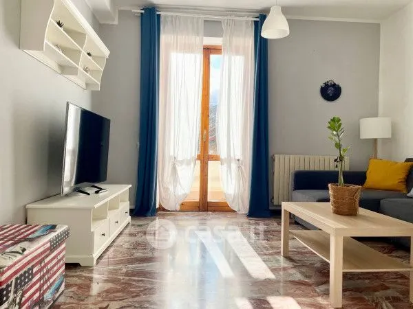 Elutuba - Spacious Apartment with Balcony in Camerino