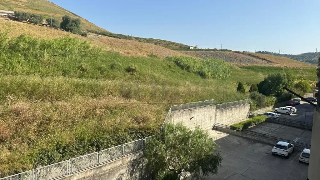 Aed - Spacious Apartment with Balconies in Catanzaro