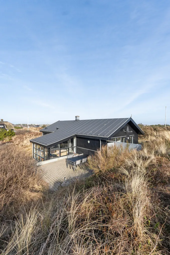 Välivaade - Cottage with Sea View in Søndervig