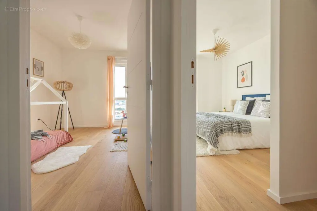 Chambres - Triplex Récent avec Rooftop à Paris