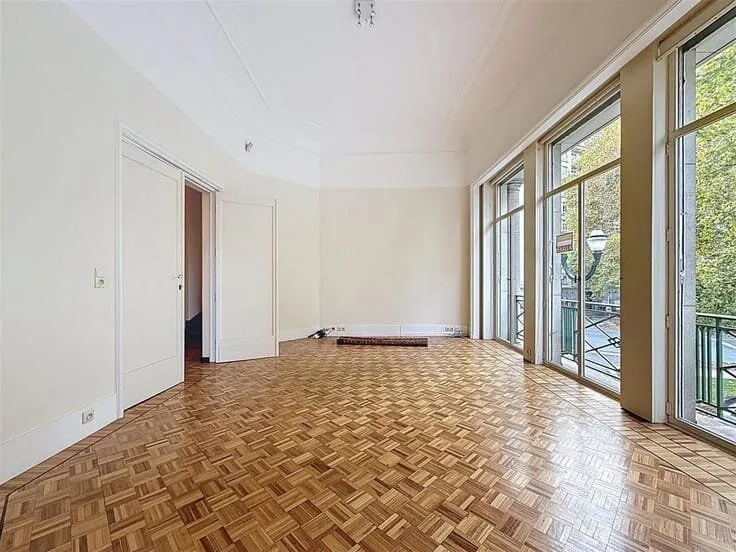 Elutuba - Apartment with Avenue Louise View in Brussels