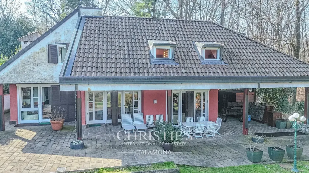 Aerial - Lakefront Villa with Private Park in Ranco