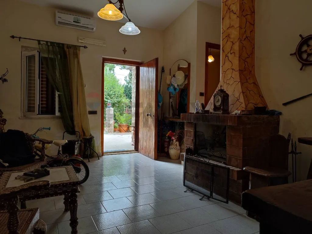 Séjour - Independent Villa with Pool in Cassano delle Murge