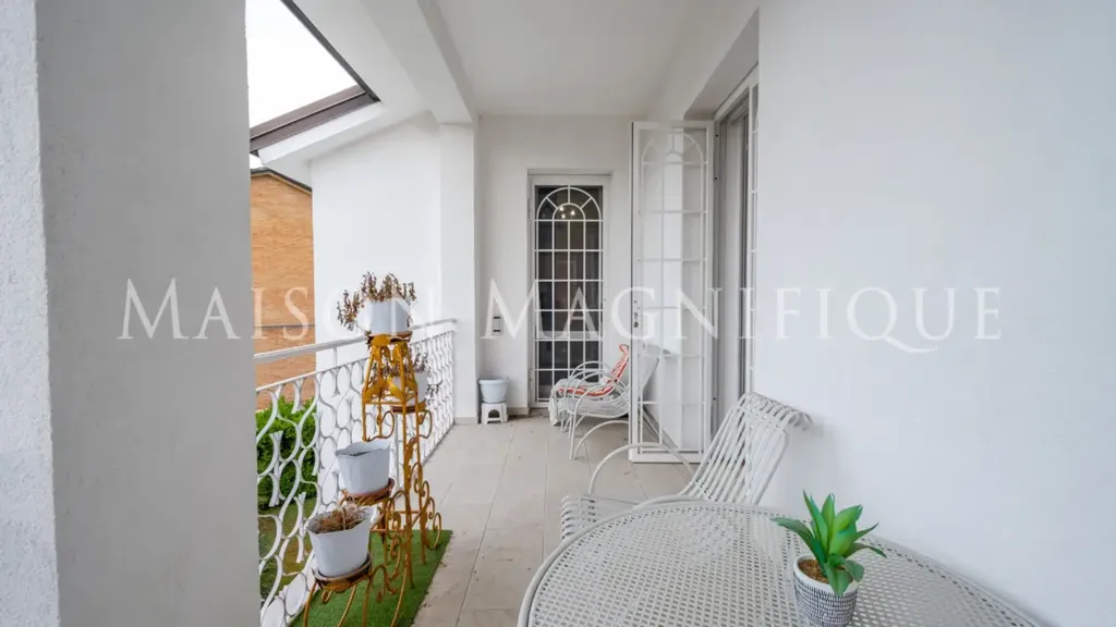 Rõdu - Rustic Villa with Garden in Ferrara