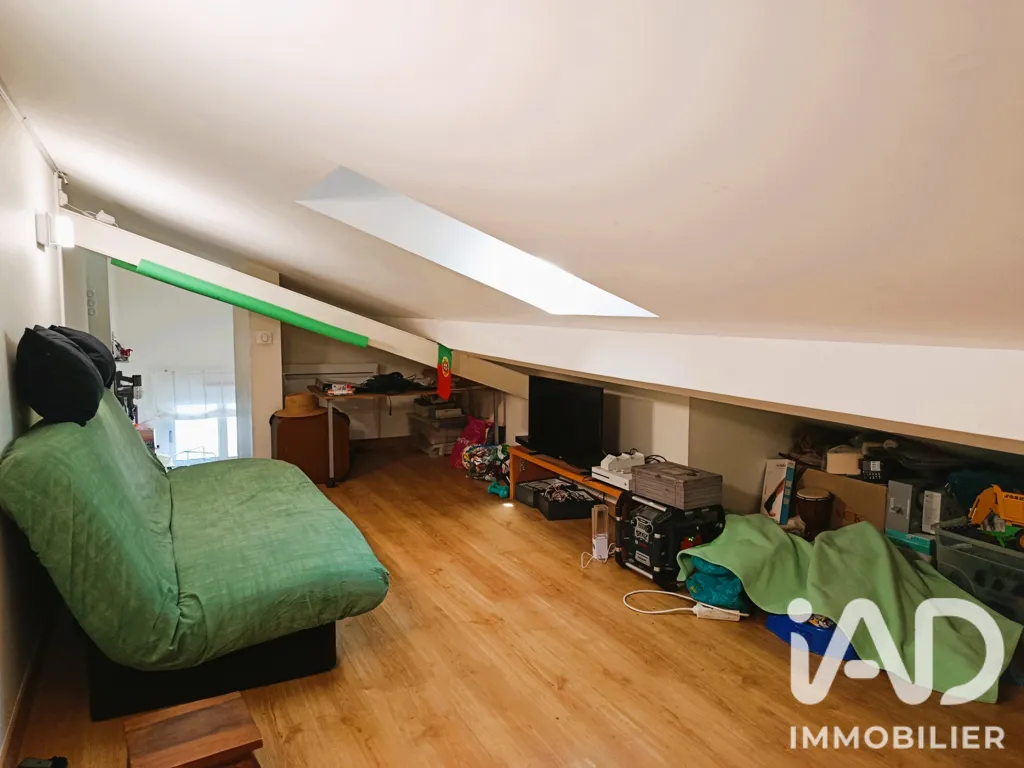 Stanze - Contemporary Villa with Pool in Foix