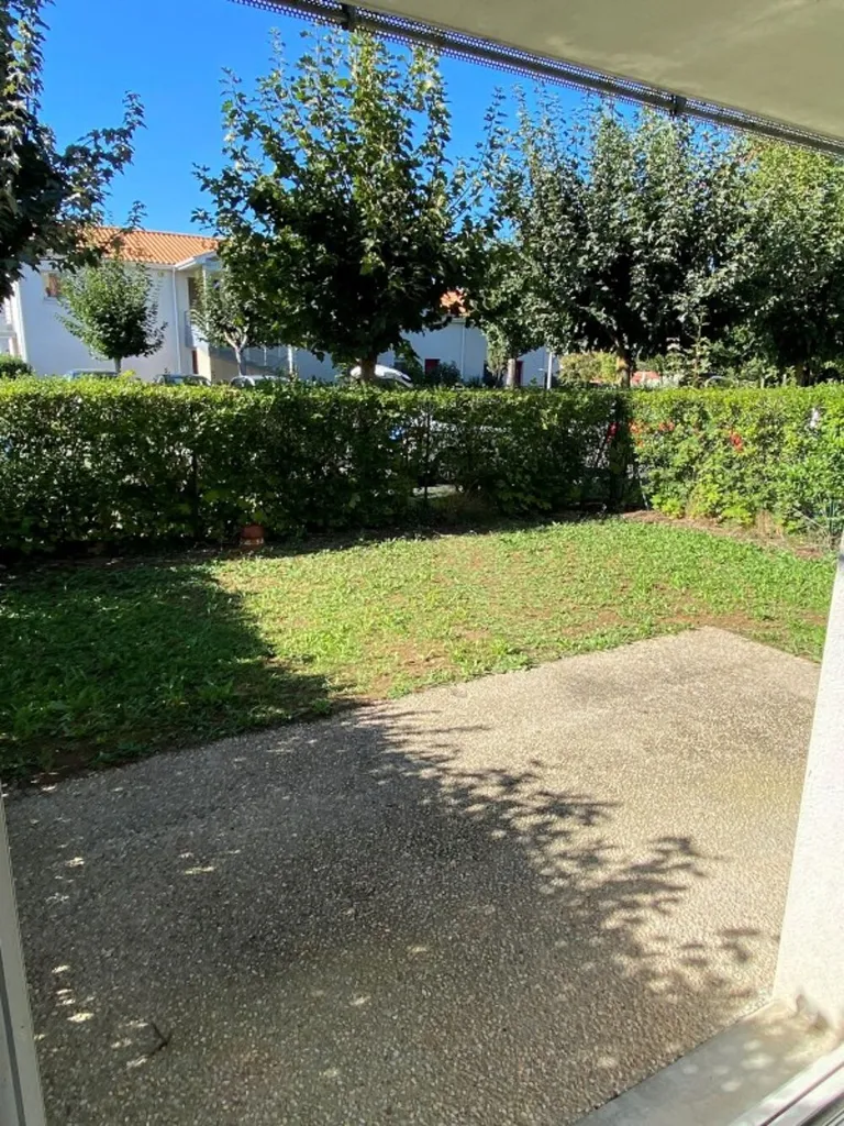 Aed - T2 Garden Flat in Chantonnay