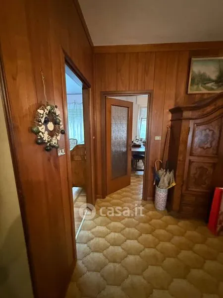 Esik - Apartment with West Terrace in Aosta