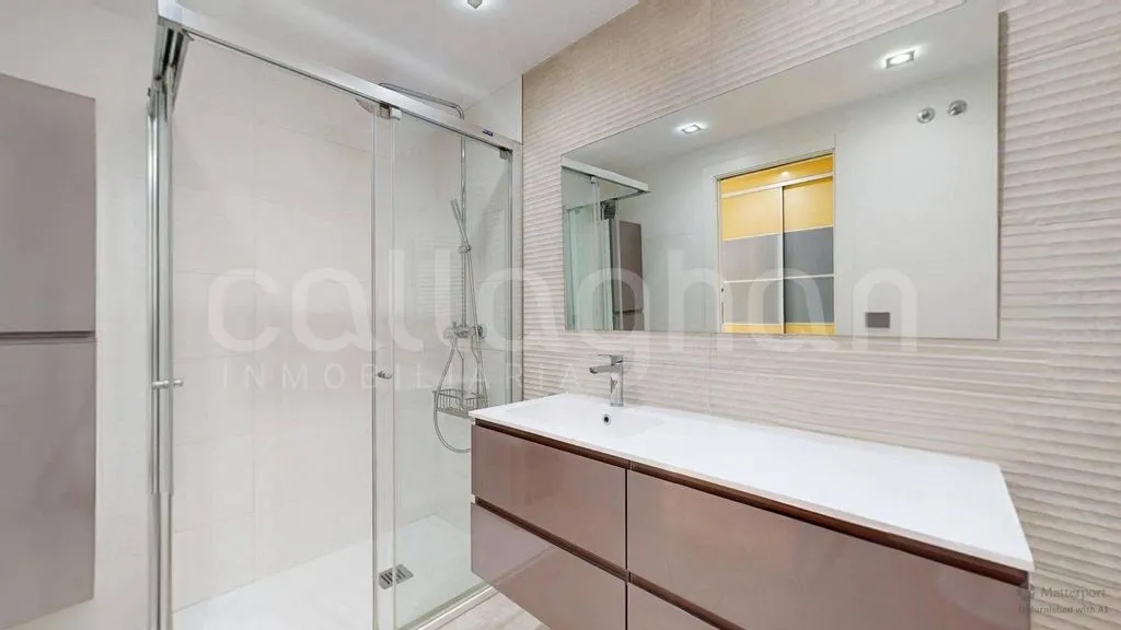 Vannitoad - Luxury Duplex with Pool in Valencia
