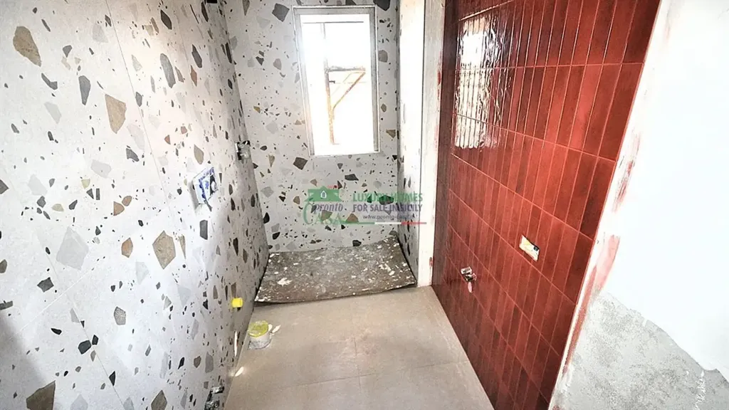 Esik - Newly Constructed Bilocale with Balcony in Ragusa