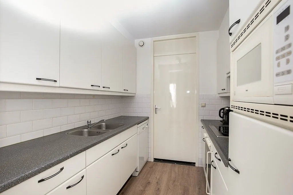4-toaline korter asukohas Rotterdam