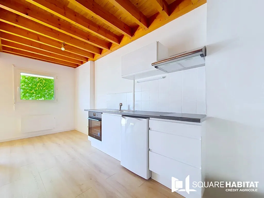 Köök - Renovated Duplex with Balcony in Vannes