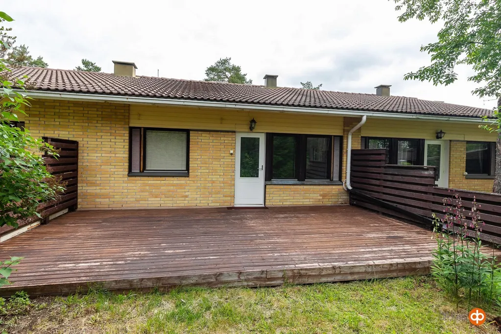 Välivaade - Renovated Triangular House with Sauna in Salo