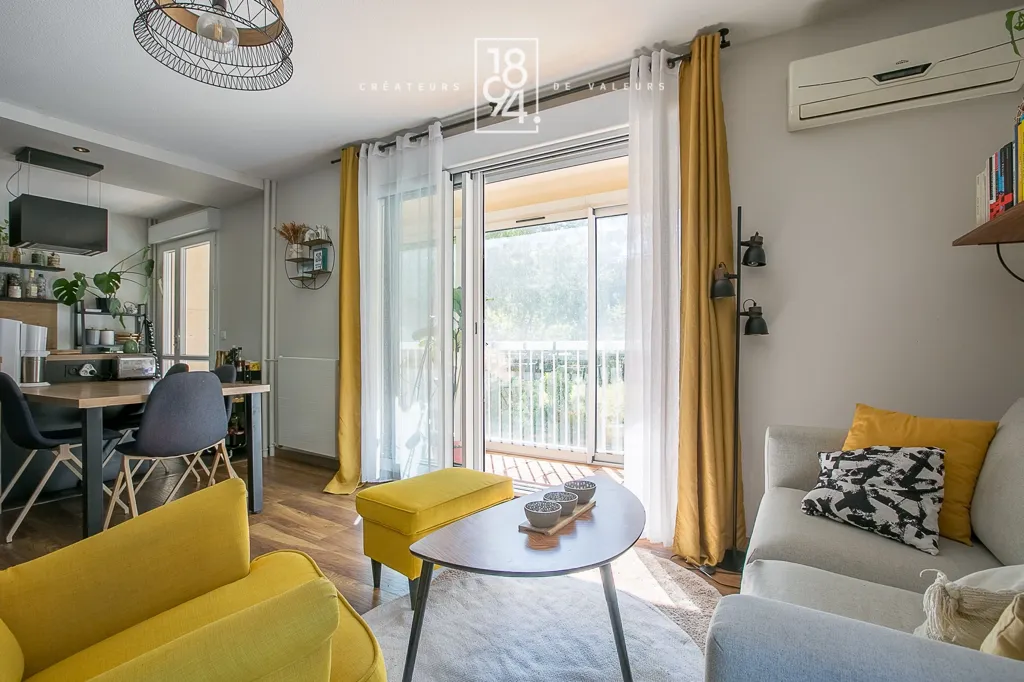 Elutuba - Refurbished 3-Bed Flat with Balcony in Château Saint-Cyr