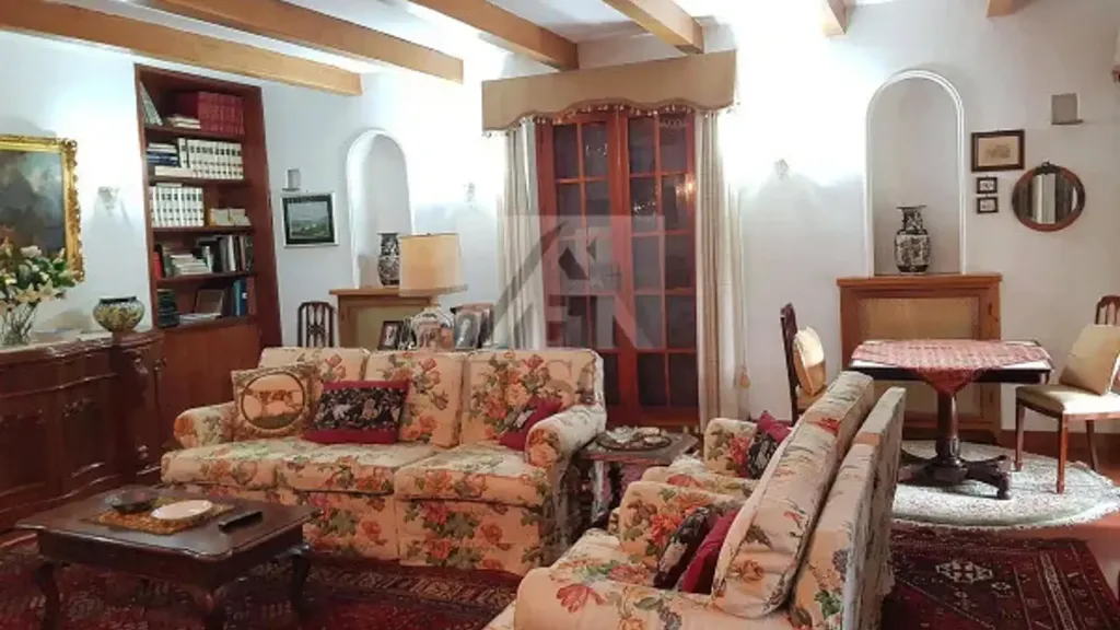 Elutuba - Rustic Villa with Garden in Lucca