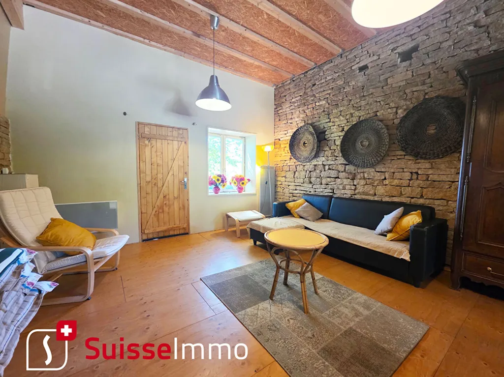 Elutuba - Rustic 18th-Century Farmhouse in Colombotte