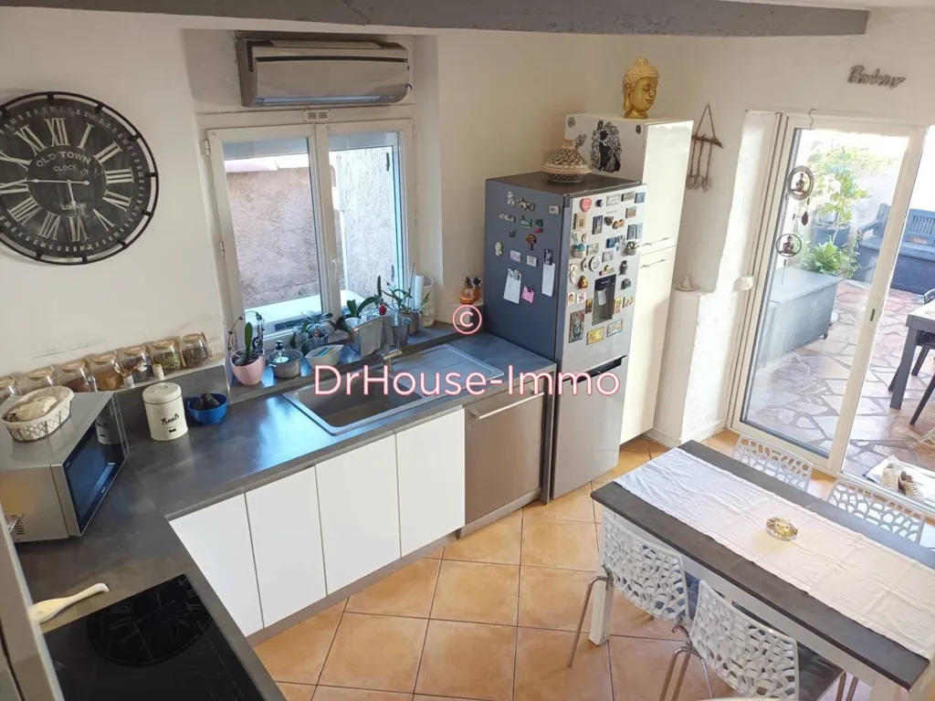 Cuisine - Maison Atypique avec Piscine à La Crau