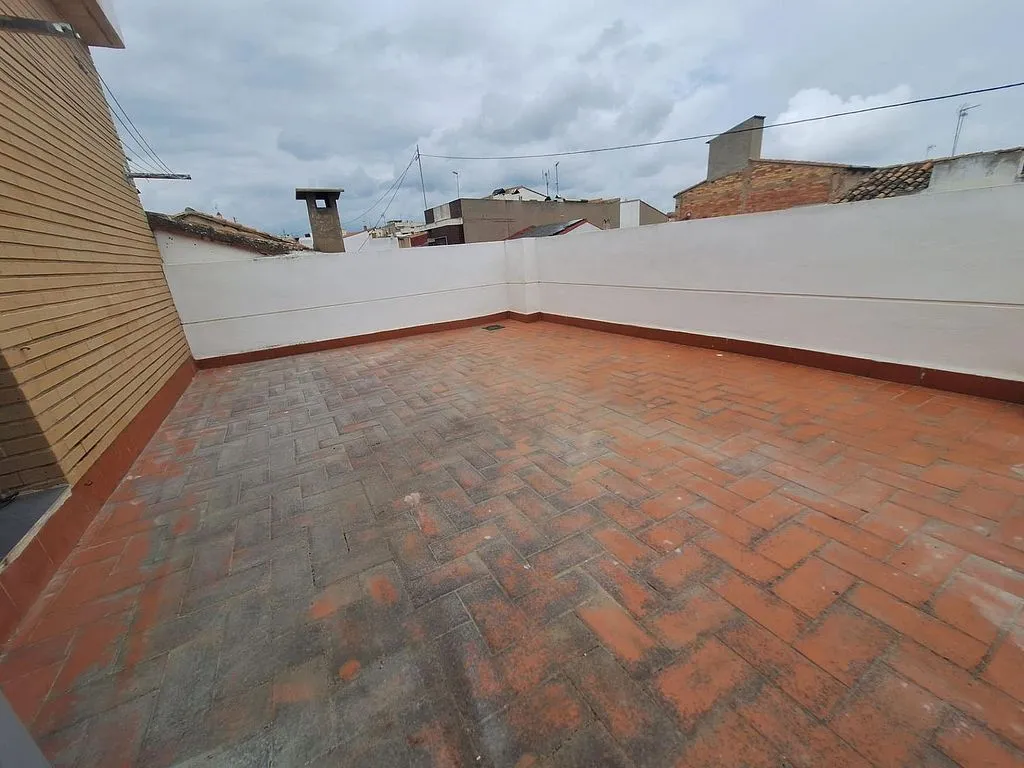 Terrass - Spacious Corner House with Terraces in Alginet