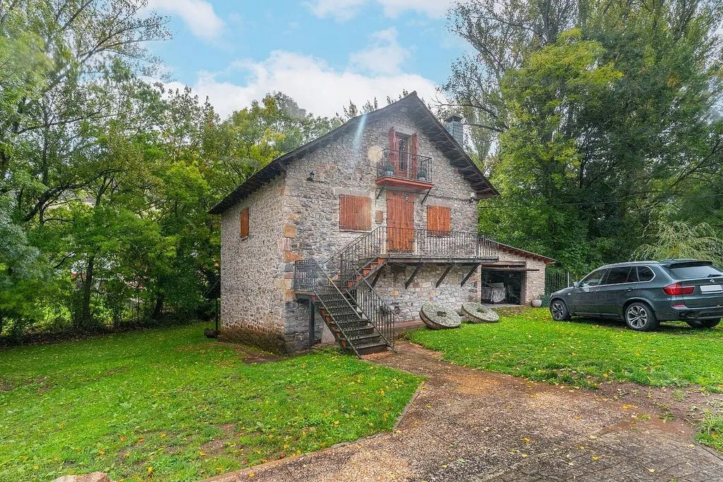 Välivaade - Converted Watermill with Garden in Babia Valley