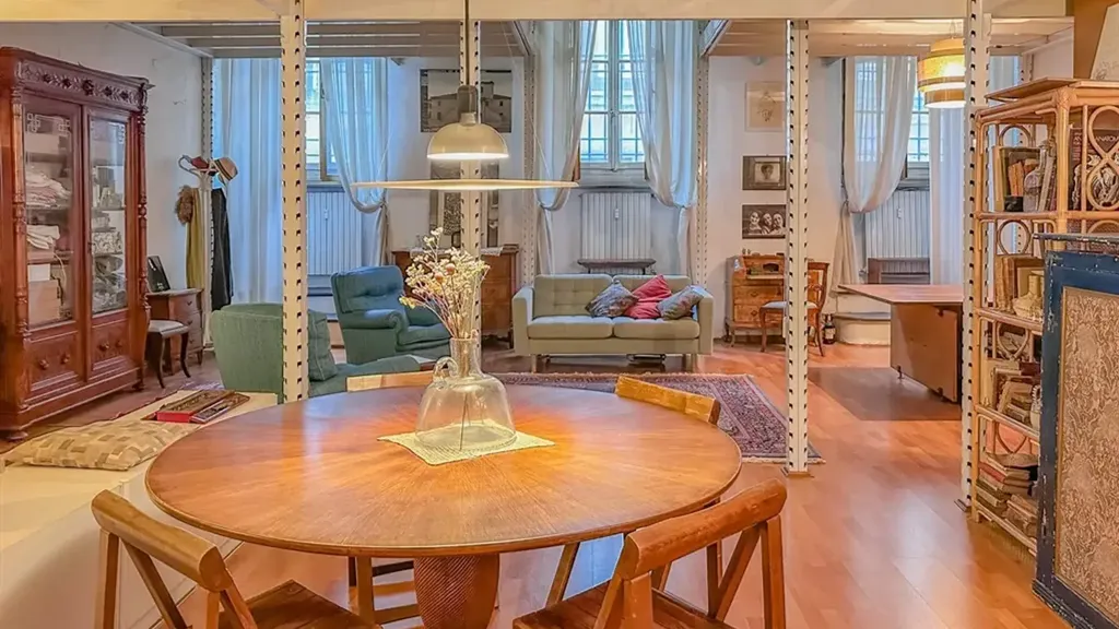 Salle à manger - Loft with High Ceilings in Florence